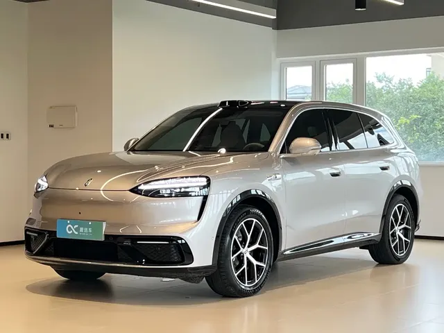 AITO Wenjie AITO M6, 2026