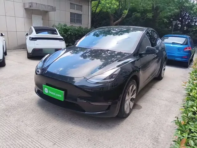 Tesla Model Y 2022 Facelift Long Range All-Wheel Drive Version