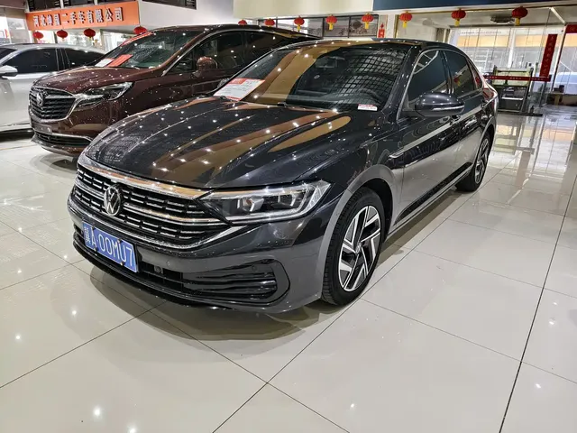 Volkswagen Sagitar 2023 300TSI DSG Surpassing Edition