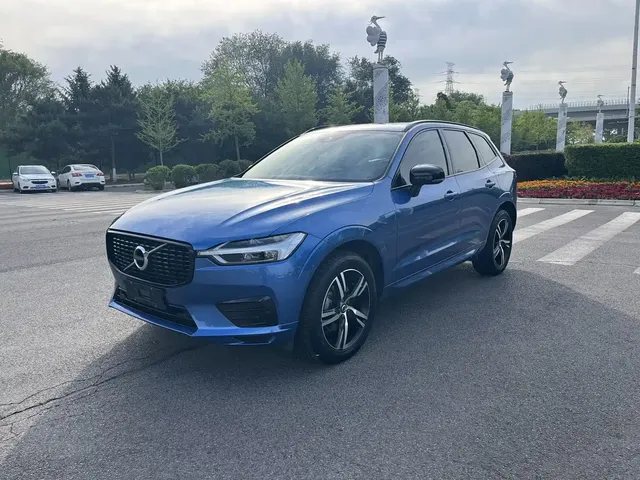 Volvo XC60 2021 T5 AWD R-Design
