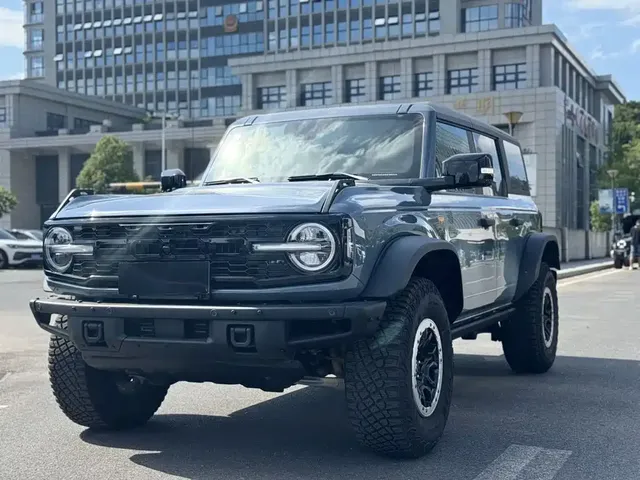 Ford Bronco 2024 2.3T Badlands
