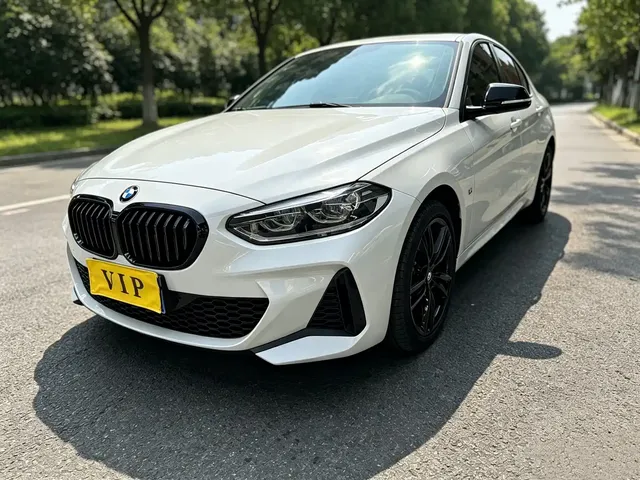 BMW 1 Series 2023 125i M Sport Shadow Edition