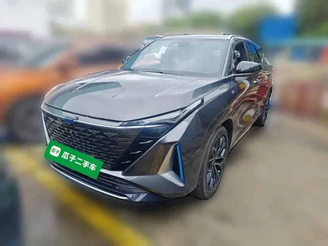 Changan Oshan Z6 EV 2023 Smart Electric iDD 150KM Flagship PLUS Smart Parking Edition