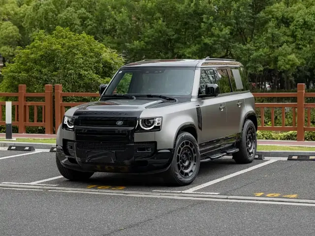 Land Rover Defender 2024 110 3.0T P400 X