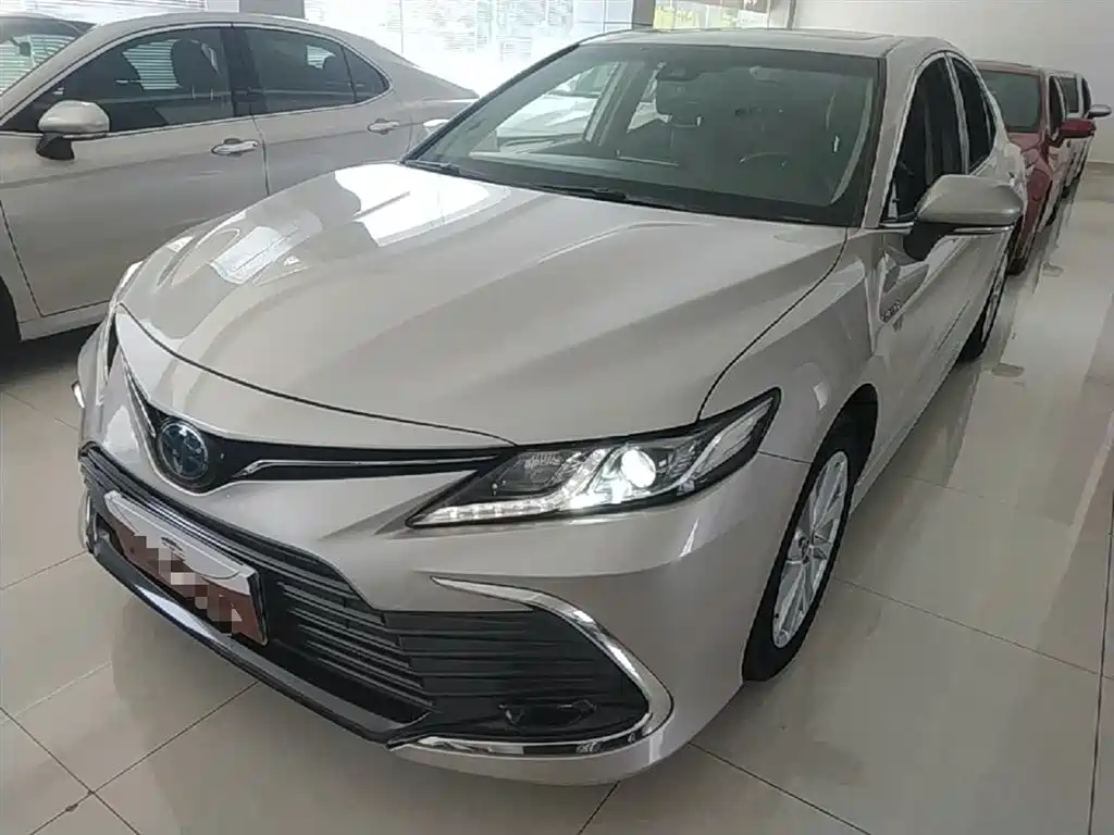 Toyota Camry 2021 Hybrid 2.5HGVP Leading Edition