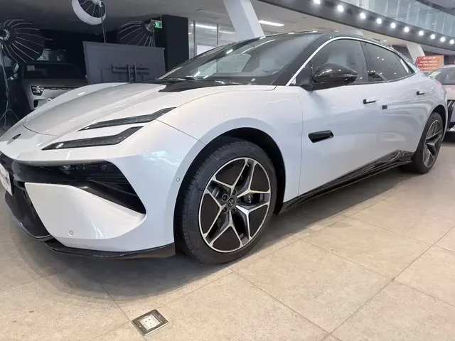 Lotus Cars EMEYA Blossom 2025 600 Wagon