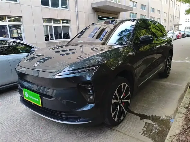 NIO ES8 2023 100kWh Signature Edition