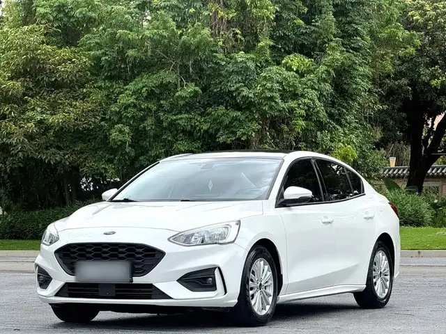Ford Focus 2020 Sedan EcoBoost 180 Automatic Sharp Trend Type
