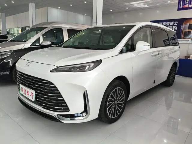Buick GL8 New Energy 2025 Landprestige First Edition 7-Seater