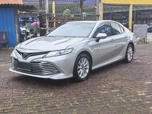 Toyota Camry 2019 2.0G Luxury Edition China VI