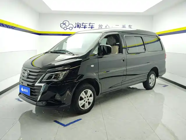 Dongfeng Fengxing Lingzhi 2023 M5L 1.6L Basic 7-seater