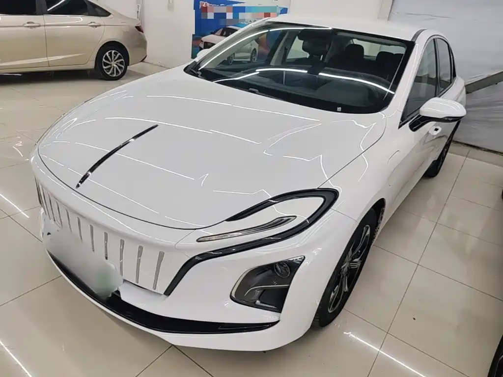 Hongqi E-QM5 2023 Facelift Basic Travel Edition