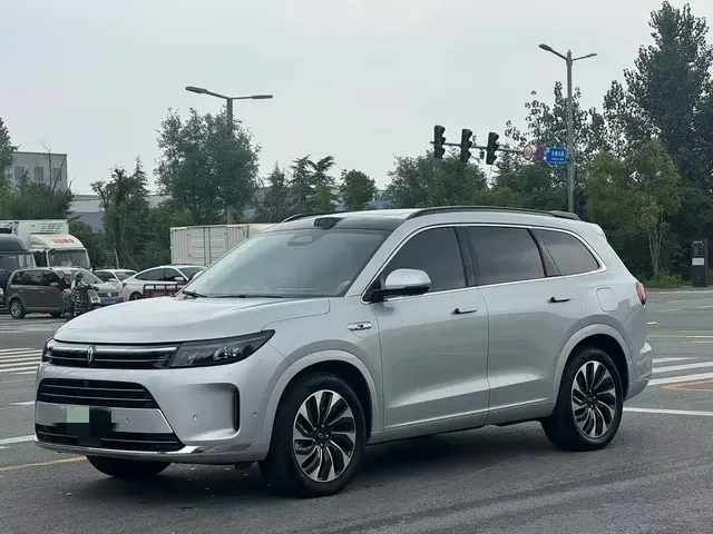 AITO Wenjie AITO M7 2024 1.5T Smart AWD Max Edition 5-Seater