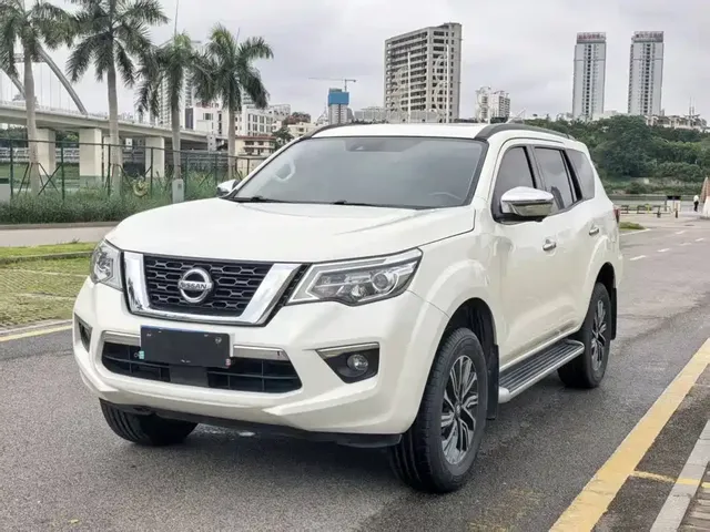Nissan Terra 2018 2.5L Automatic 2WD Smart Enjoy Edition