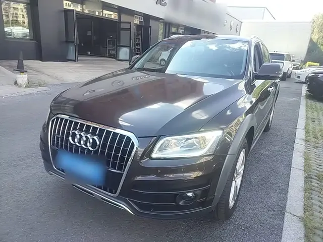 Audi Q5 2018 Collector's Edition 40 TFSI Technology