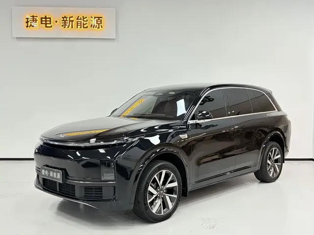Li Auto Li L8 2023 Pro