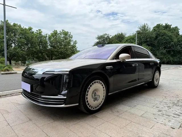 Zunjie S800 2025 Model Extended Range Starlight Executive Edition 4-seater