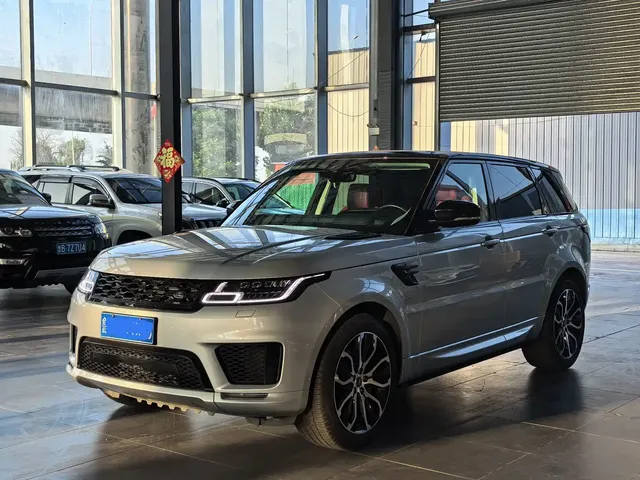 Land Rover Range Rover Sport 2022 3.0 L6 Gloss Black Edition