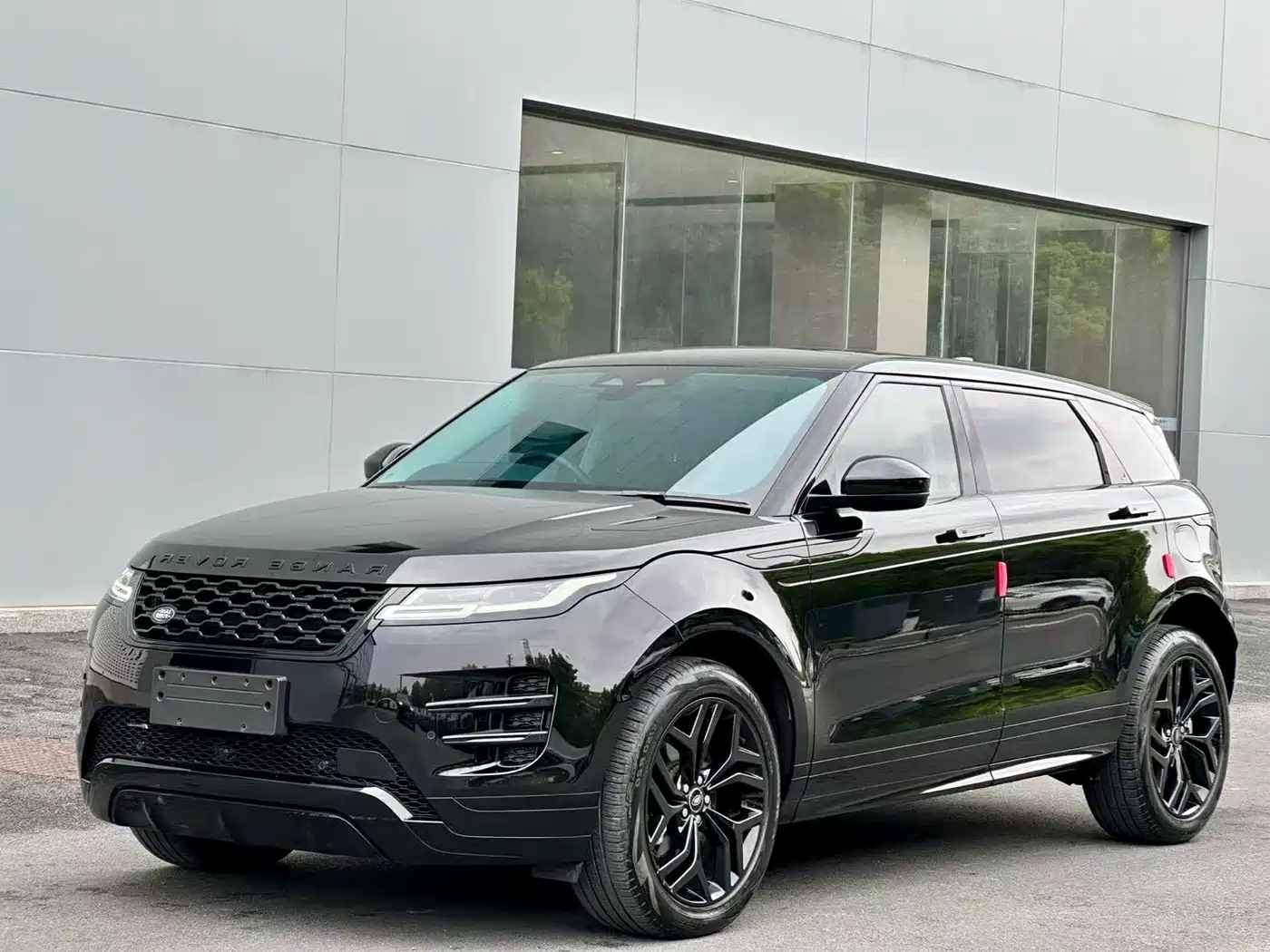 Land Rover Range Rover Evoque 2023 Range Rover Evoque L 249PS Luxury Edition