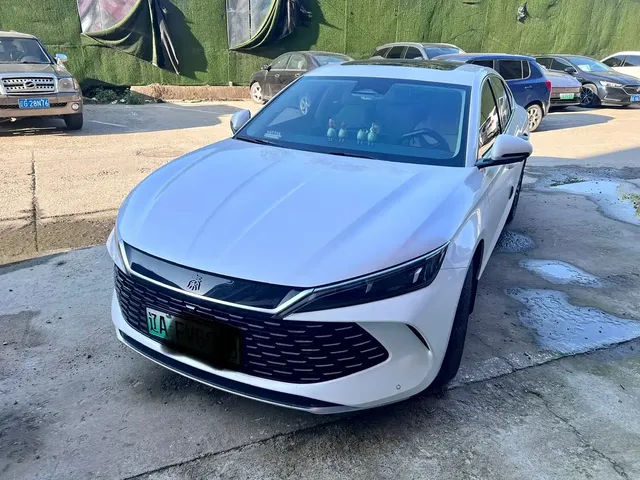 BYD Qin L 2024 DM-i 120KM Excellence Model