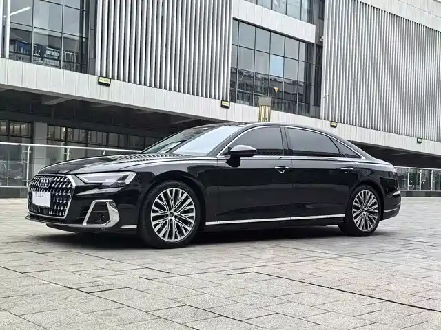 Audi A8 2024 Model A8L 50 TFSI quattro Premium Selection