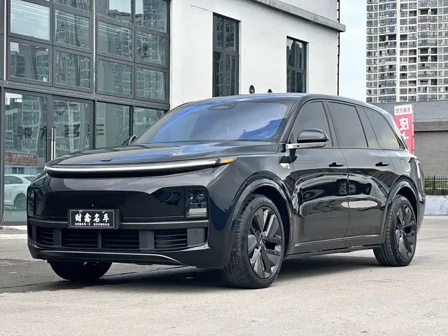 Li Auto Li Xiang L9 2023 Model Pro