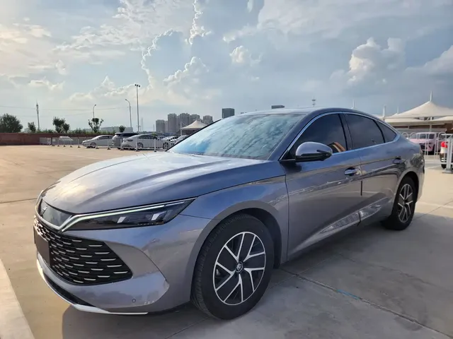 BYD Qin L 2024 DM-i 120KM Leading