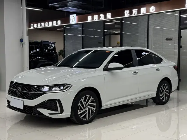 Volkswagen Lavida 2023 Facelift 1.5L Auto Starlight 5 Million Edition