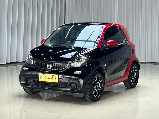 smart fortwo 2019 0.9T 66kW Hardtop Dynamic Edition China VI
