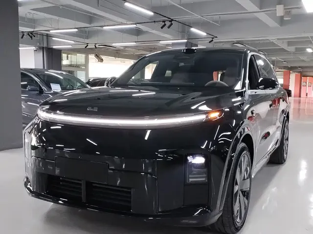 Li Auto Li L8, 2026