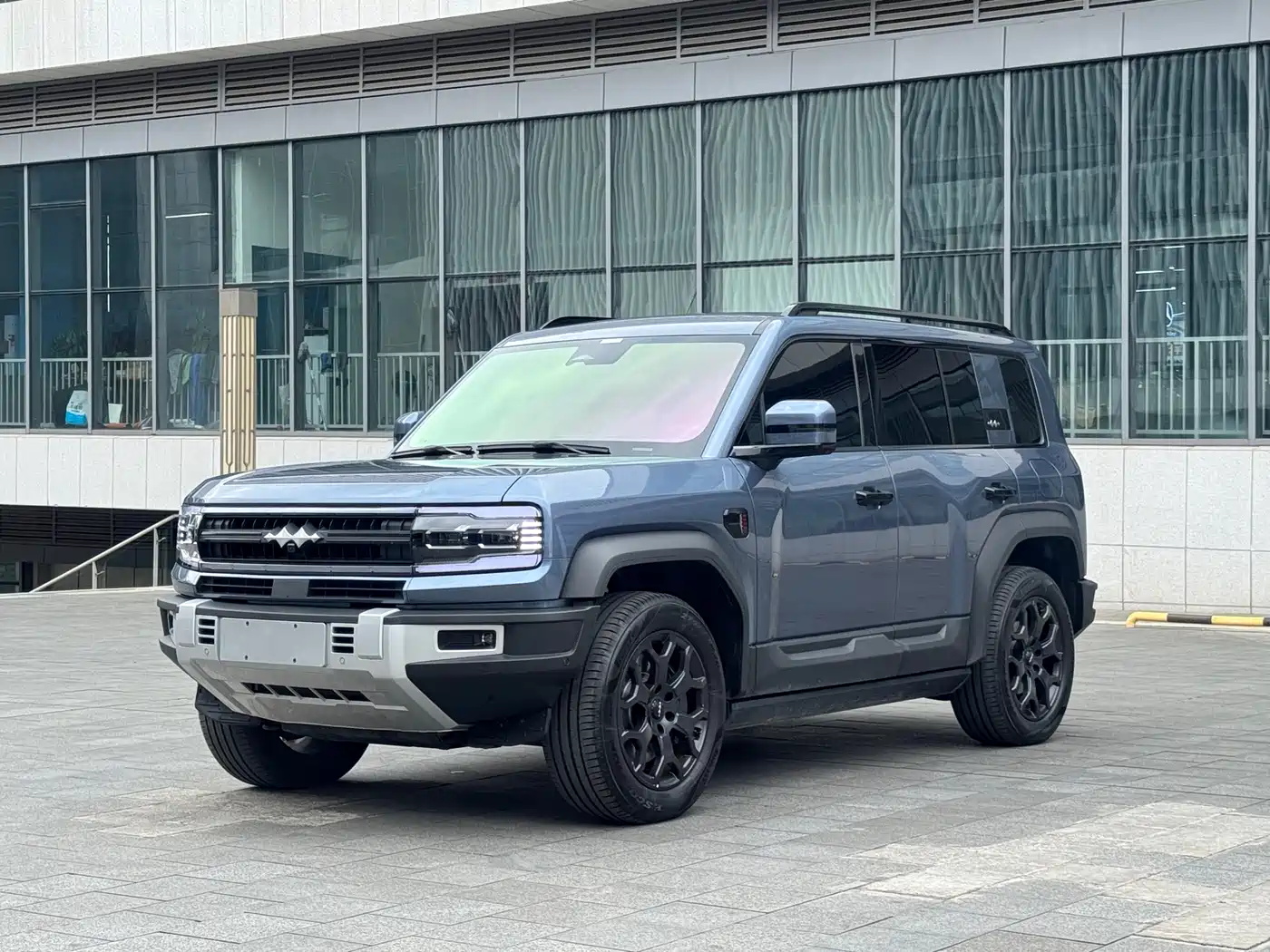 Fang Cheng Bao Leopard 5 2023 Yun Nian Flagship Edition