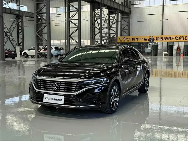 Volkswagen Passat 2022 330TSI Elite Edition
