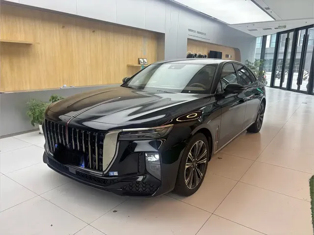Hongqi H9 2025 2.0T 2WD Qixiang Private Style Edition 5-seater