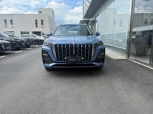 Hongqi HS5 2023 2.0T 4WD Flag Leader Pro