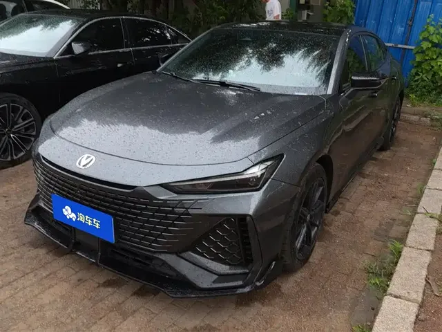 Changan UNI-V 2023 2.0T Leading Speed Edition
