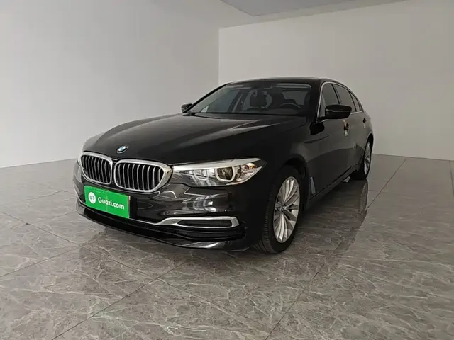 BMW 5 Series 2020 525Li Luxury Package