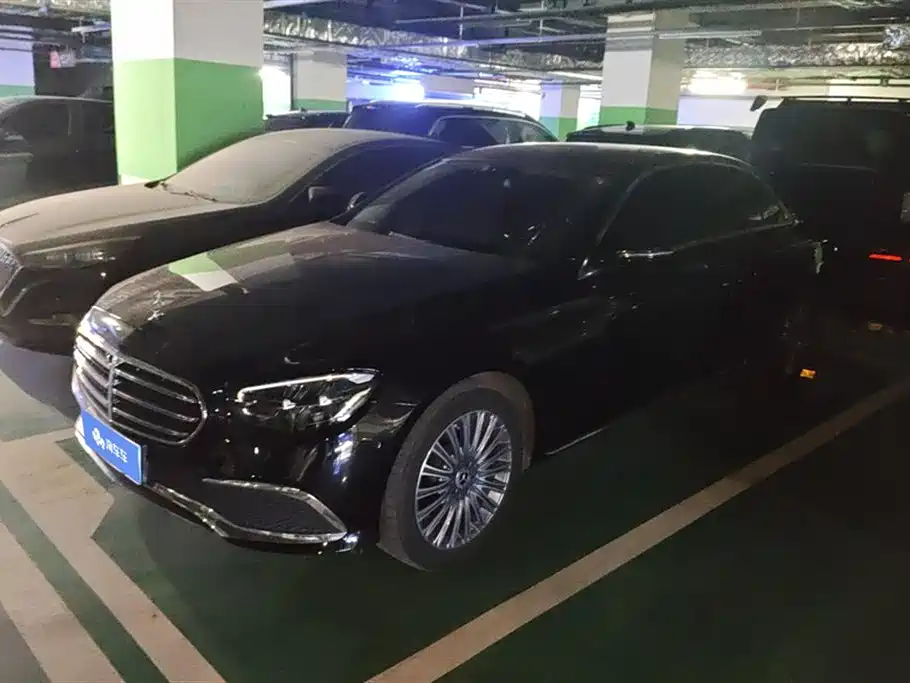 Mercedes-Benz E-Class 2023 E 300 L Fashion