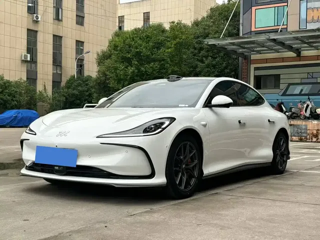 IM Motors IM L6 2024 Max Standard Edition
