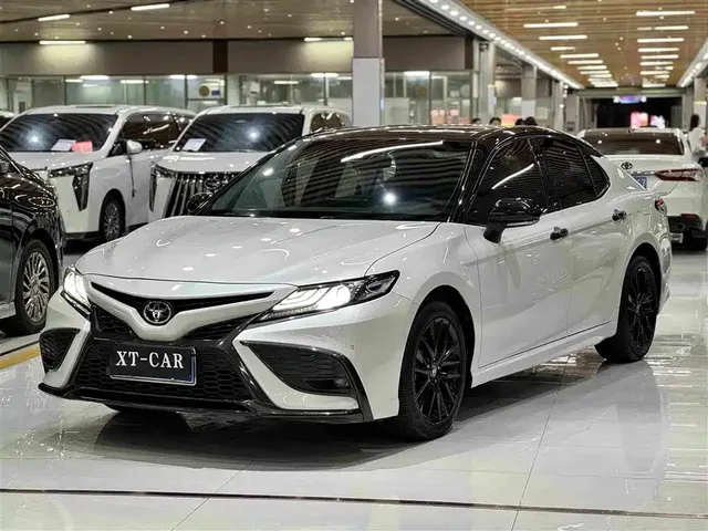 Toyota Camry 2022 2.0S Knight Edition