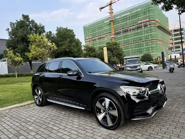 Mercedes-Benz GLC 2020 GLC 300 L 4MATIC Luxury