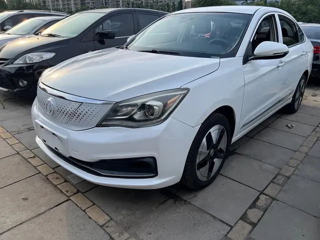 Dongfeng Aeolus Dongfeng Fengshen E70 2022 500 Ultra Edition