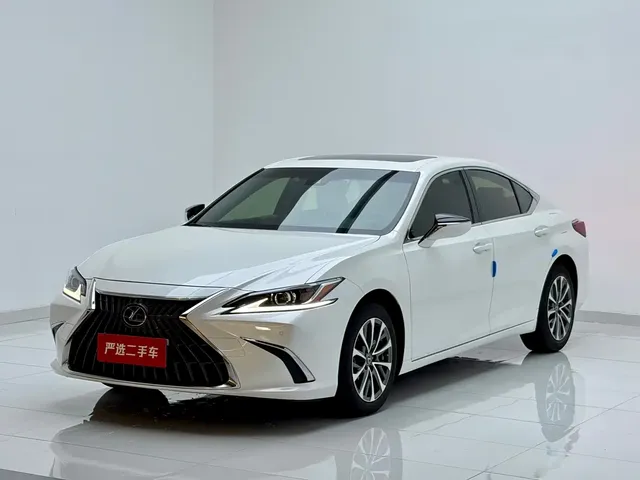 Lexus ES 2023 200 Excellence Edition