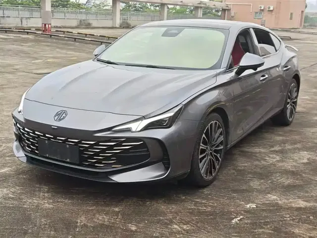 MG 7 2023 2.0T Automatic Hunting Beauty Premium Edition