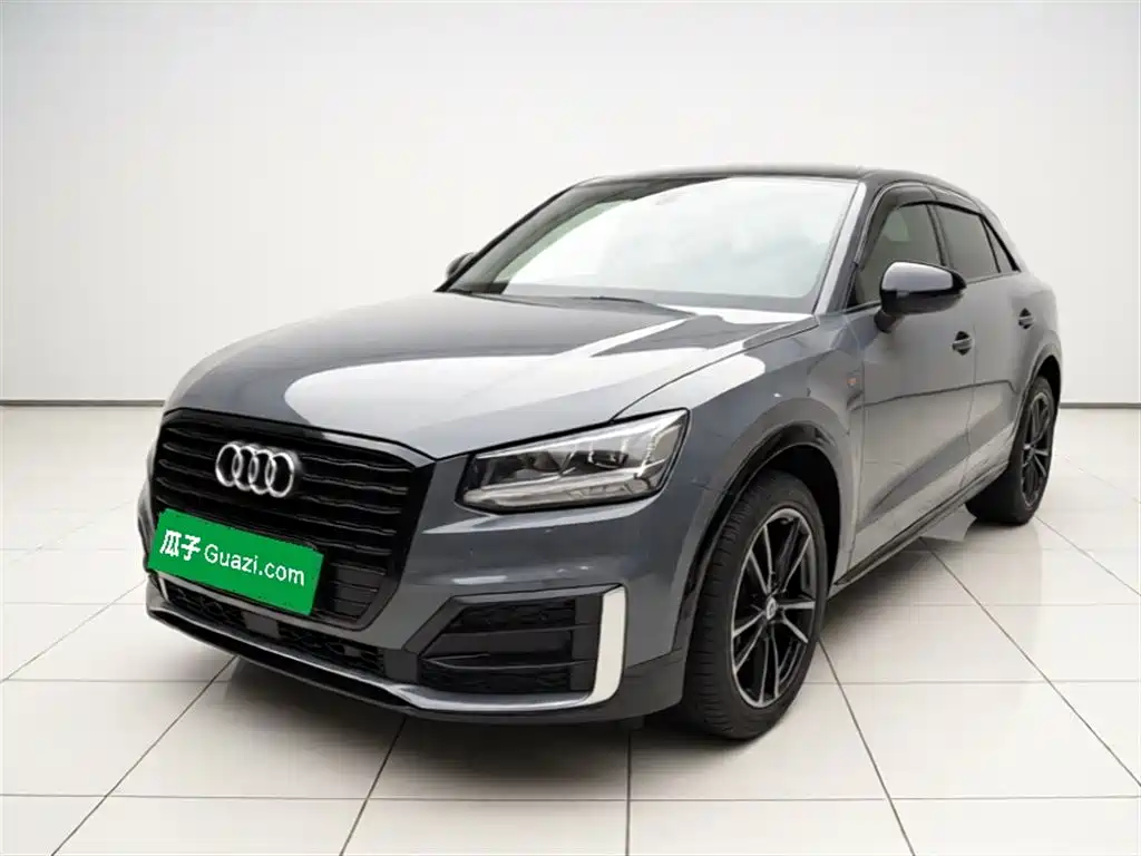 Audi Q2L 2020 35 TFSI Progressive Dynamic Model