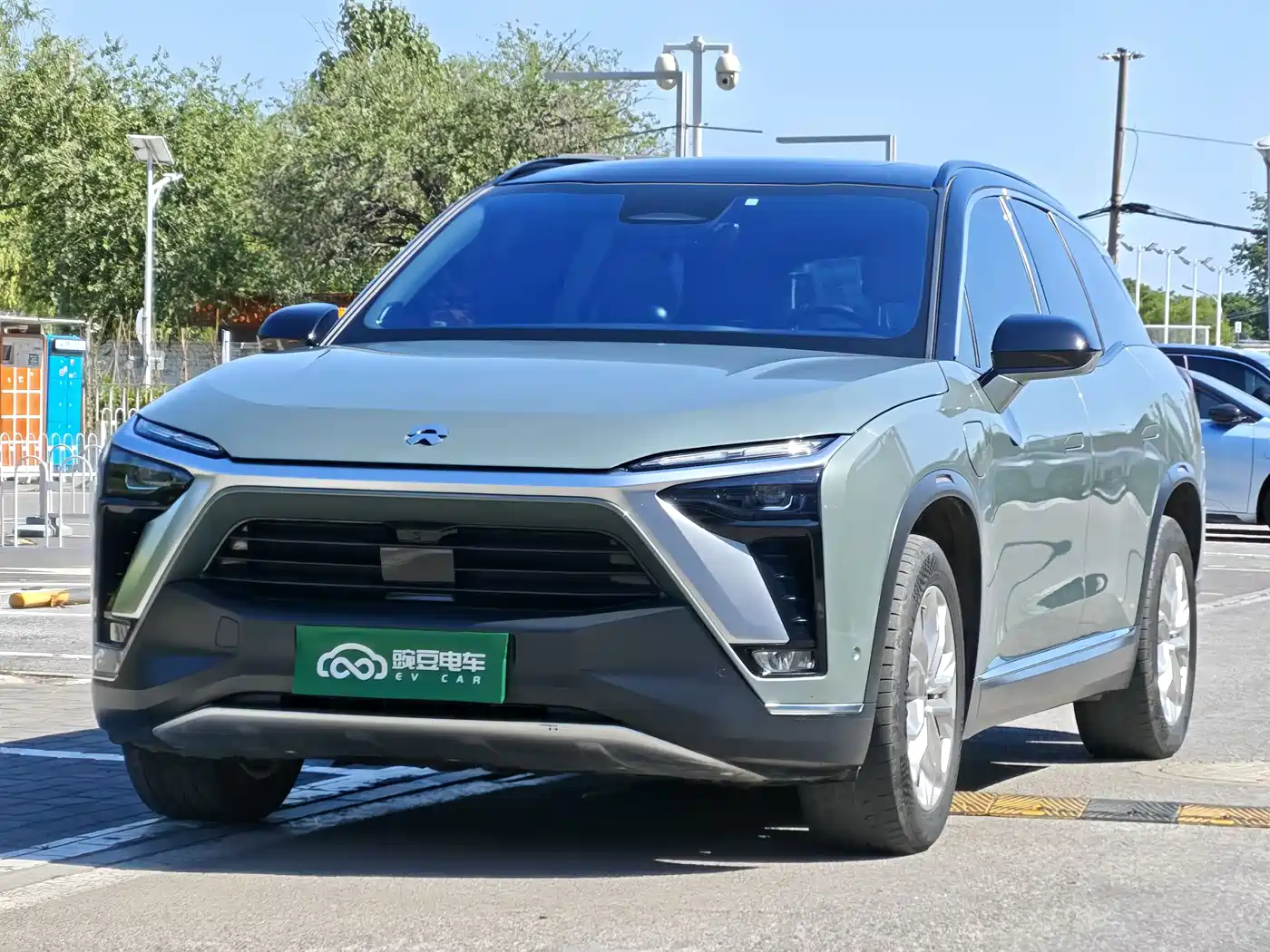 NIO ES8 2022 Model 100kWh 6-Seater