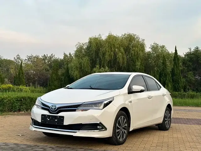 Toyota Corolla Twin Engine E+ 2019 1.8L E-CVT Luxury Edition