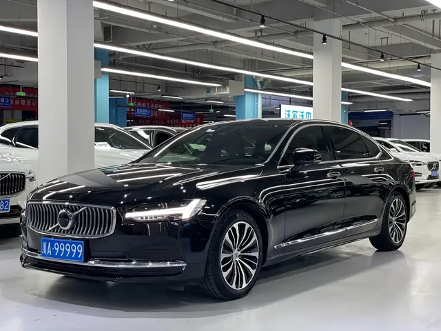 Volvo S90 2023 B5 Intelligent Comfort Luxury Edition