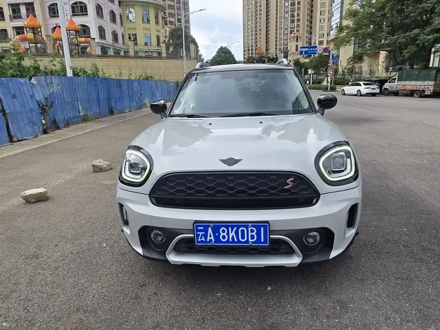 MINI COUNTRYMAN 2023 2.0T COOPER S ALL4 Connoisseur