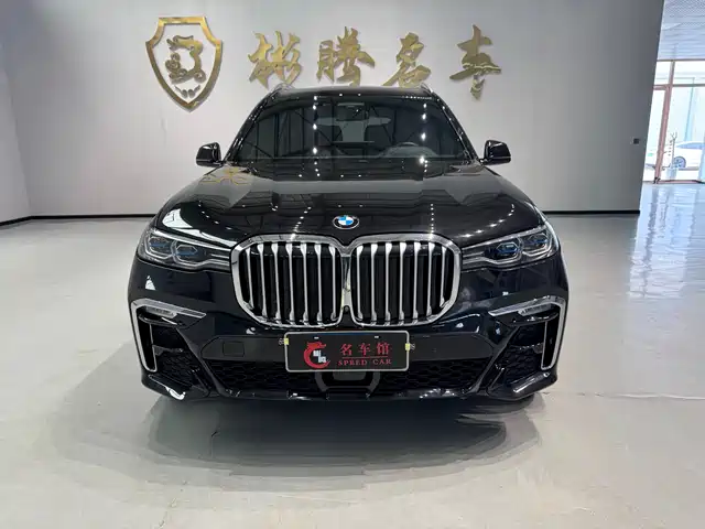 BMW X7 2020 xDrive40i Executive M Sport Package