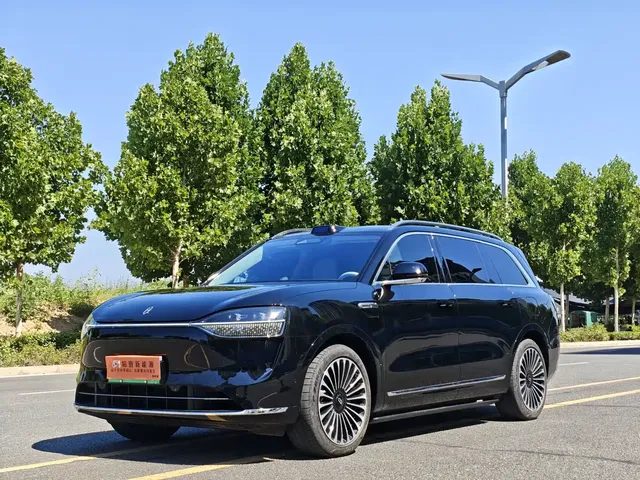 AITO Wenjie AITO M9 2025 Extended Range Ultra 52kWh 6-Seater